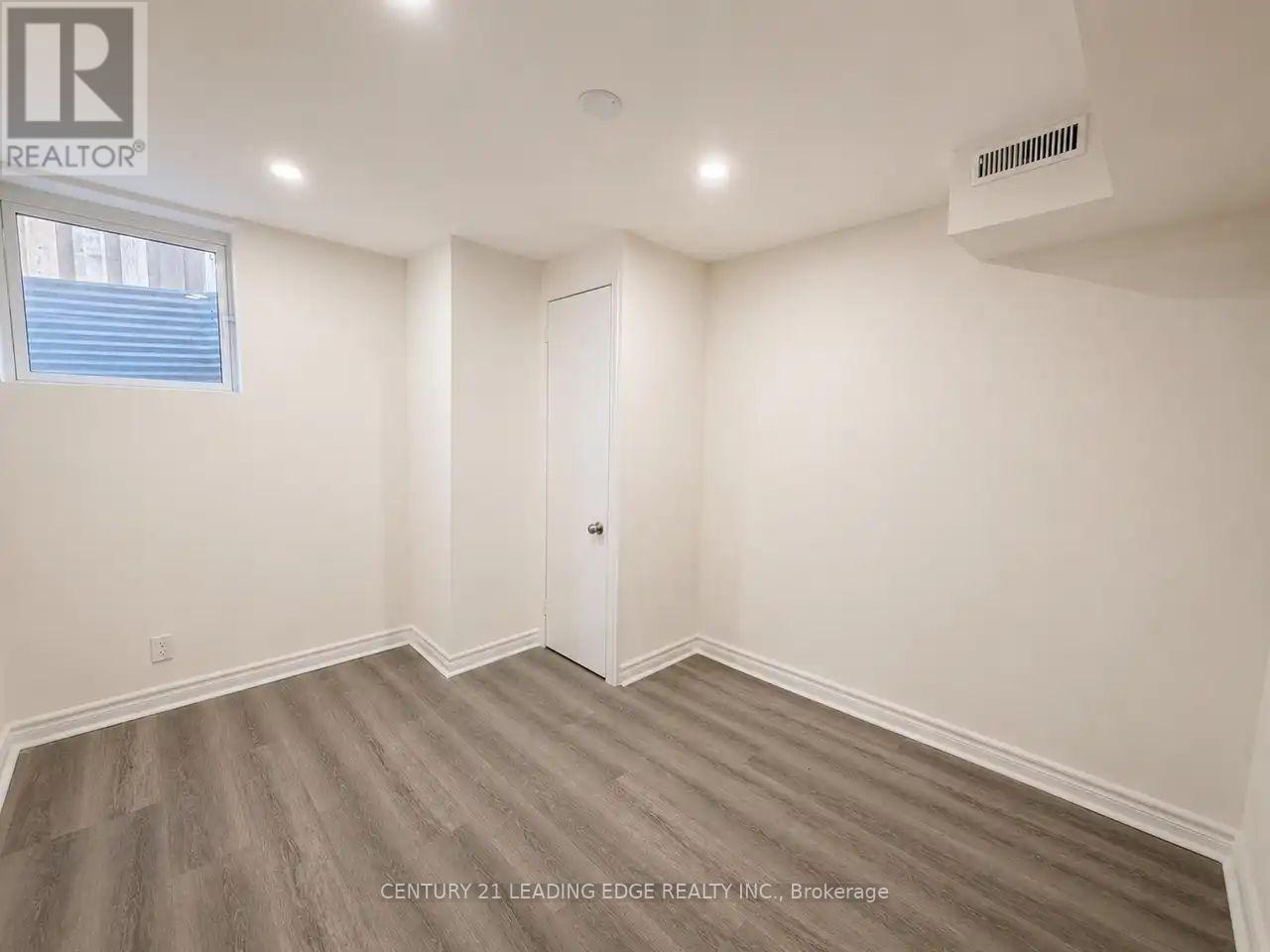 Unknown Address, ,    - Photo 10 - N13874424
