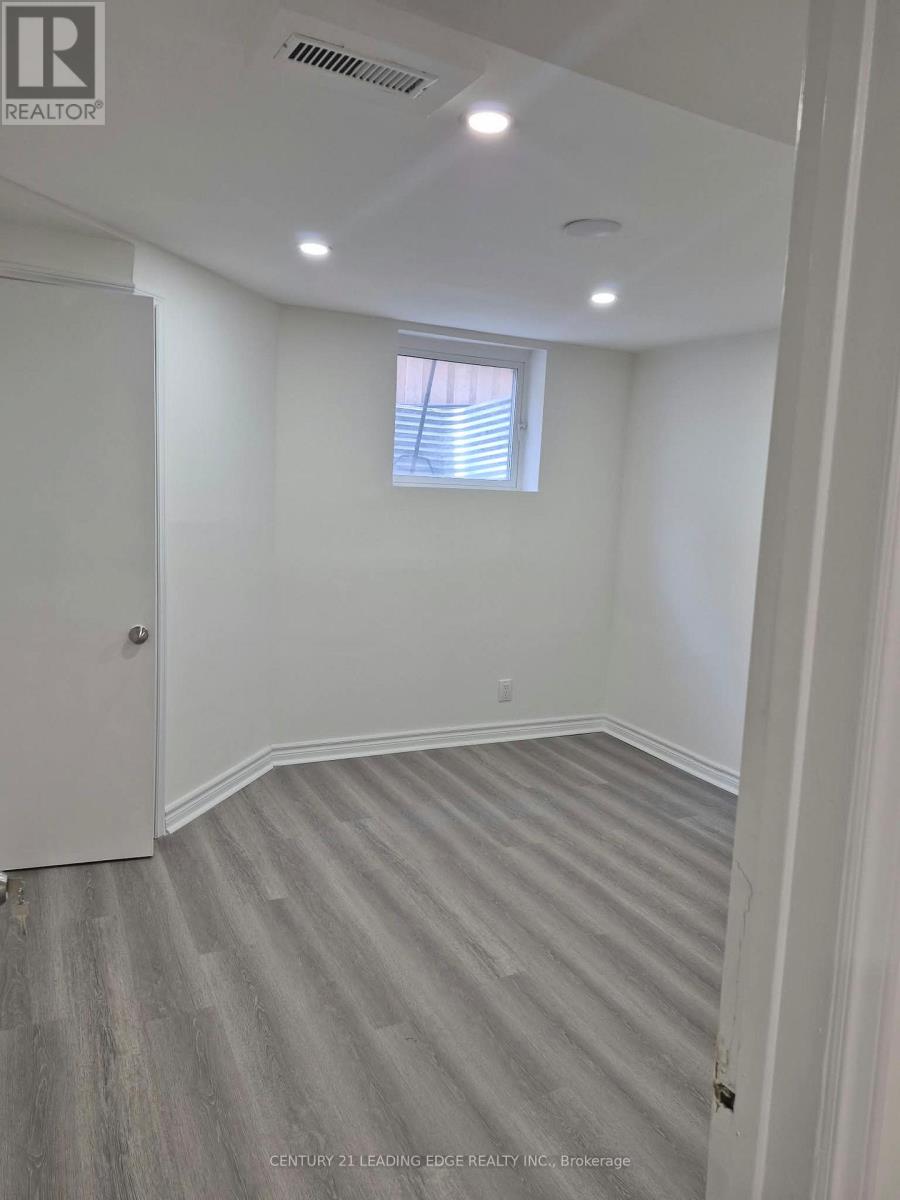 Unknown Address, ,    - Photo 14 - N13874424