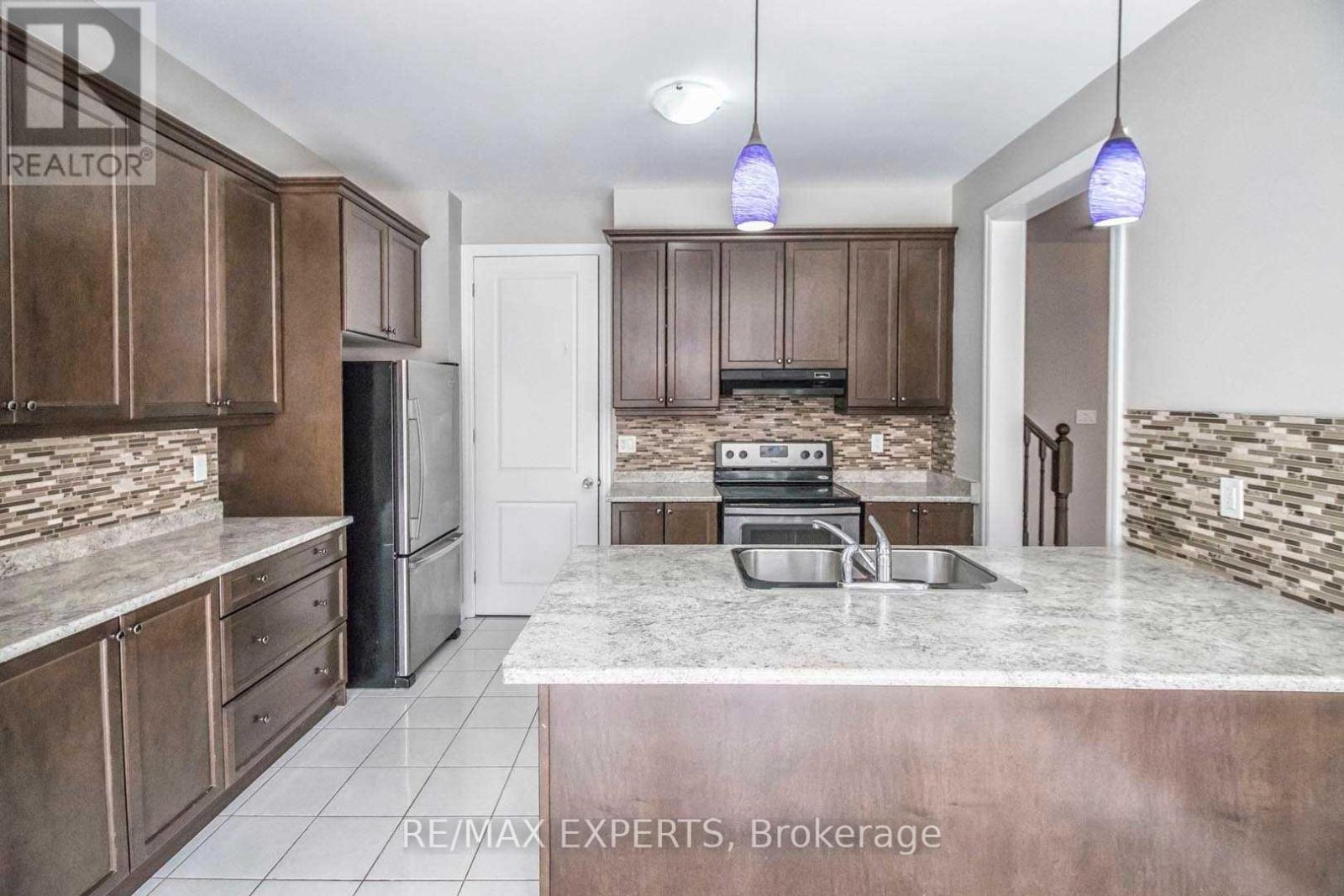 Upper - 15 Giltspur Road, Brampton, Ontario  L7A 0Y9 - Photo 9 - W13874390