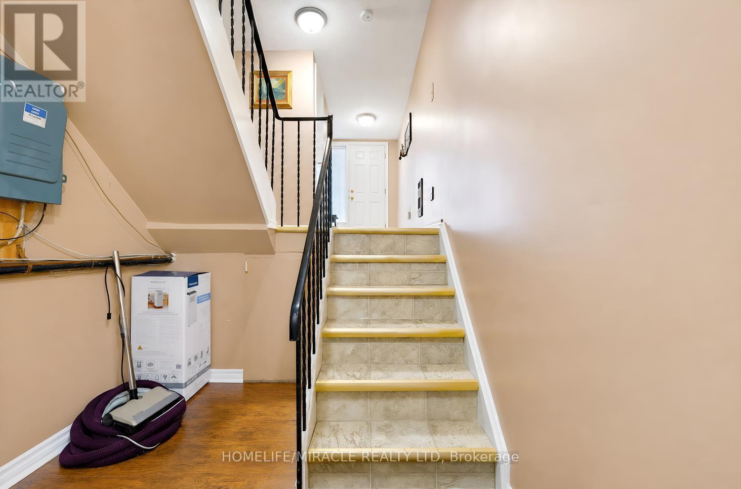 63 - 63 Mccallum Court, Brampton, Ontario  L6W 3M4 - Photo 38 - W13874410