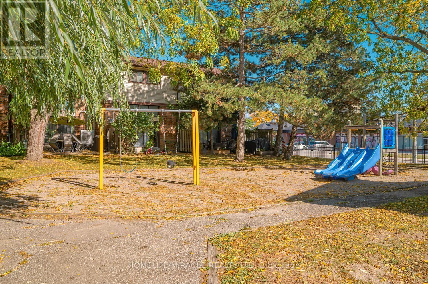 63 - 63 Mccallum Court, Brampton, Ontario  L6W 3M4 - Photo 42 - W13874410