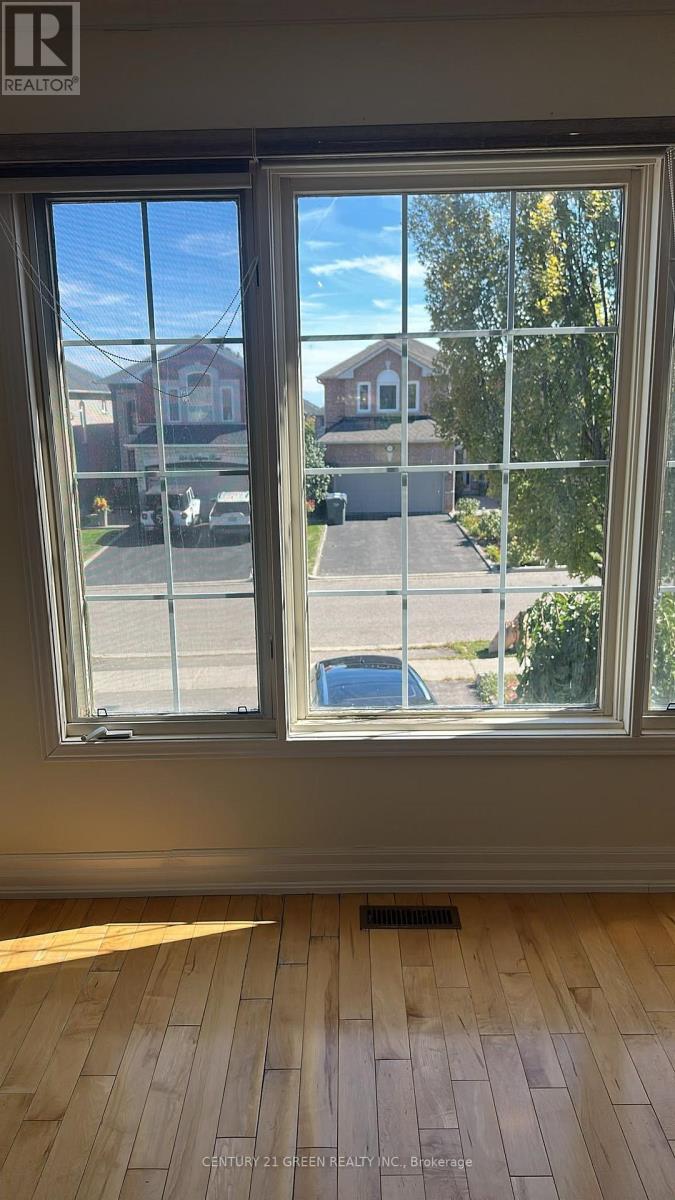 507 Wildgrass Road, Mississauga, Ontario  L5B 4H8 - Photo 5 - W13874458