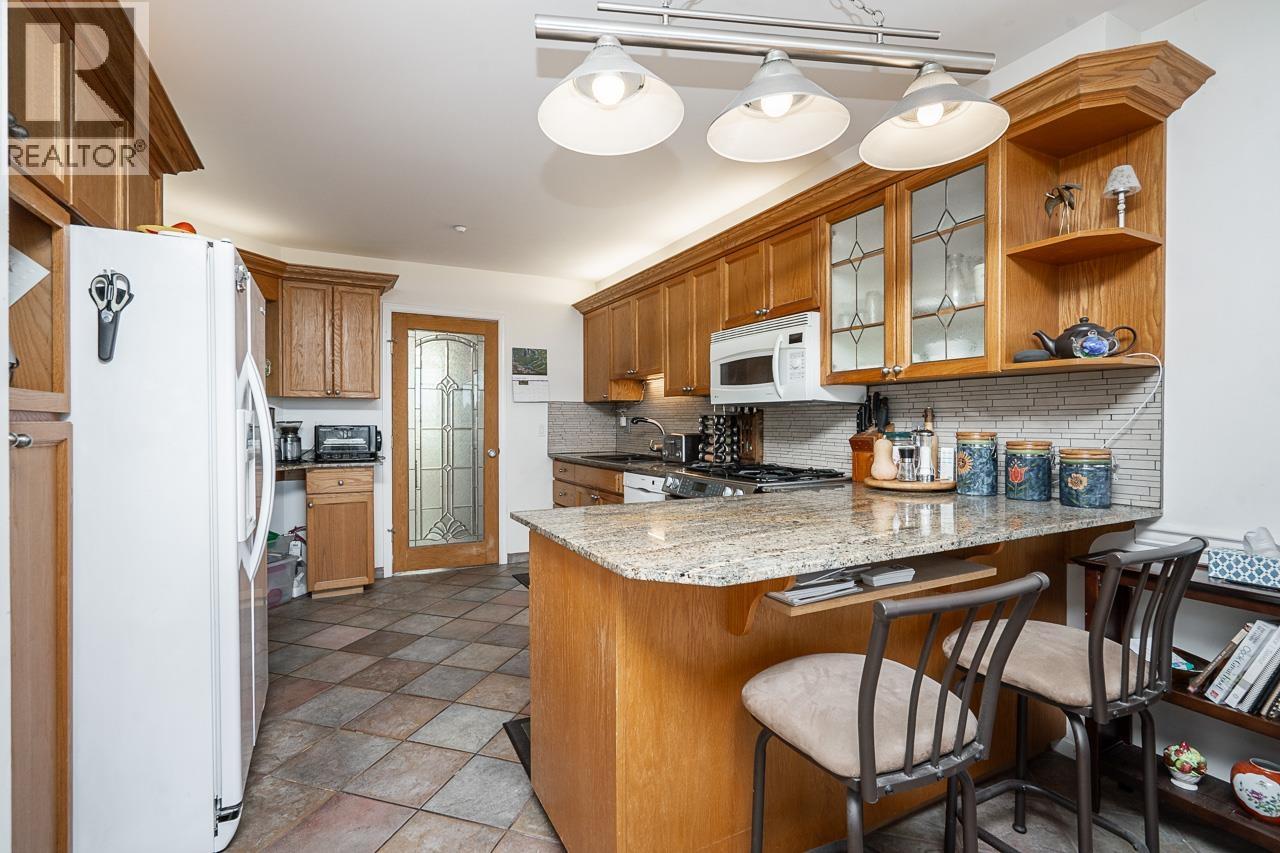 33 323 Governors Court, New Westminster, British Columbia  V3L 5S6 - Photo 11 - R3173549