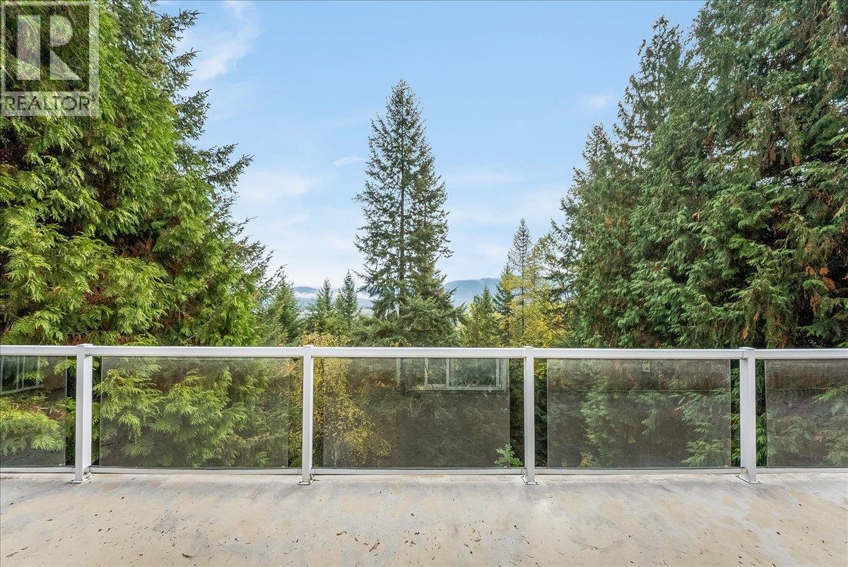 2421 12th Avenue, Castlegar, British Columbia  V1N 4A9 - Photo 21 - 10402949