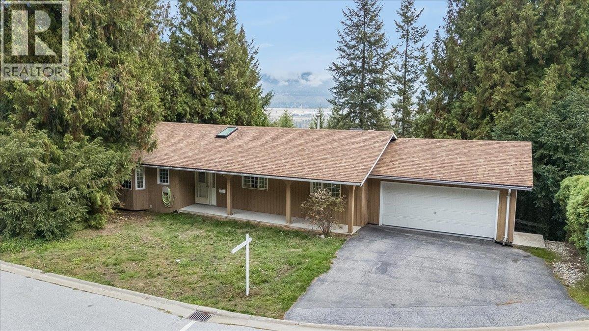 2421 12th Avenue, Castlegar, British Columbia  V1N 4A9 - Photo 42 - 10402949