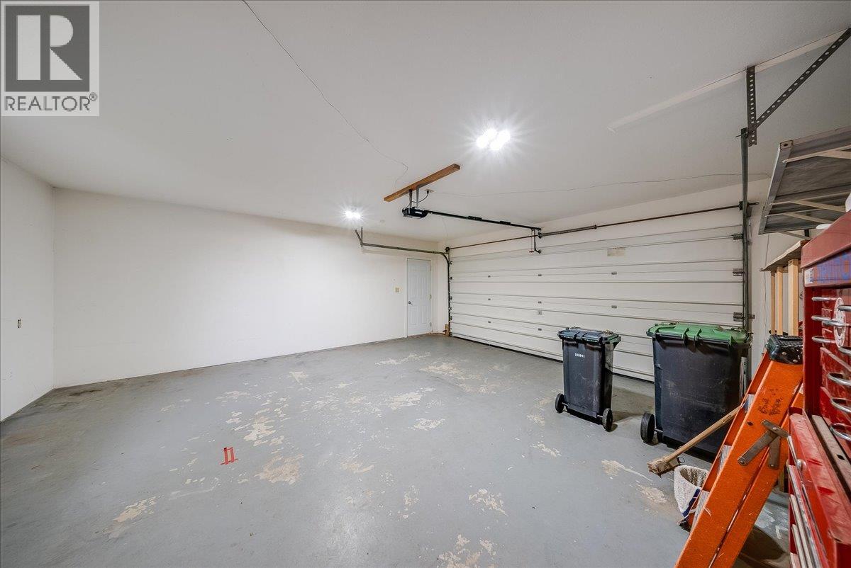 2421 12th Avenue, Castlegar, British Columbia  V1N 4A9 - Photo 34 - 10402949
