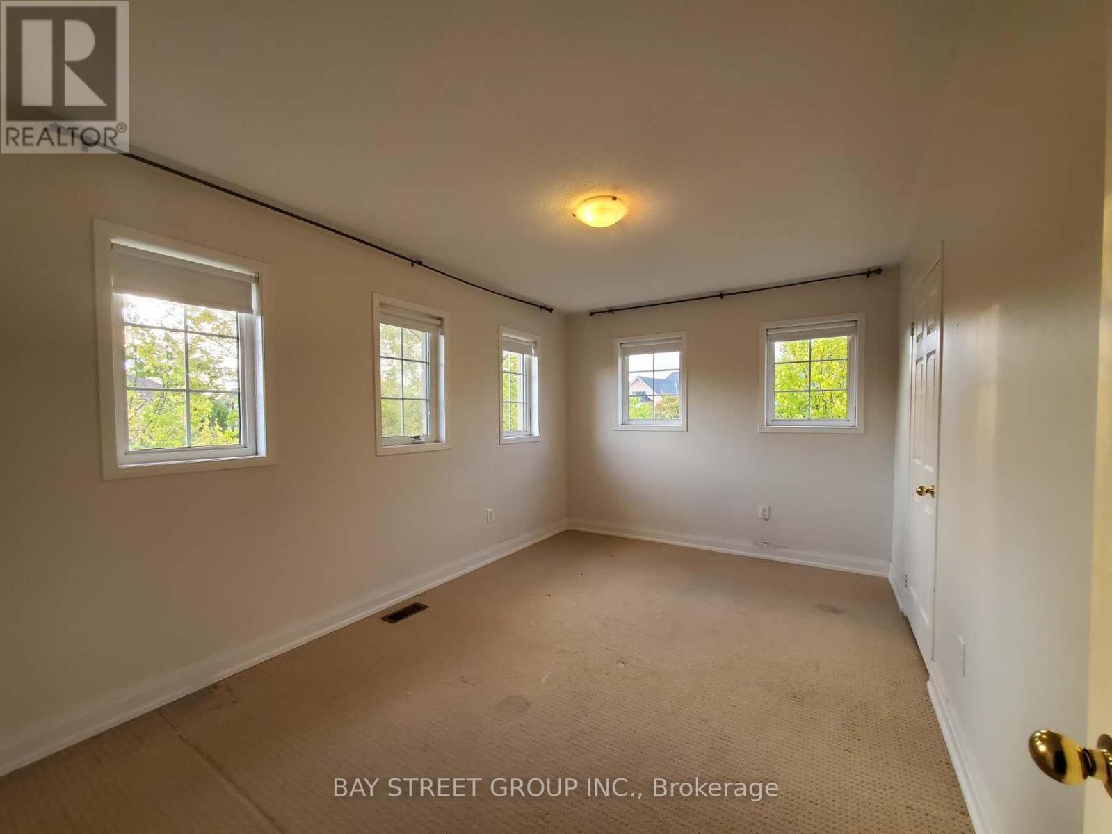 89 Skywood Drive, Richmond Hill, Ontario  L4E 4K8 - Photo 18 - N13633682