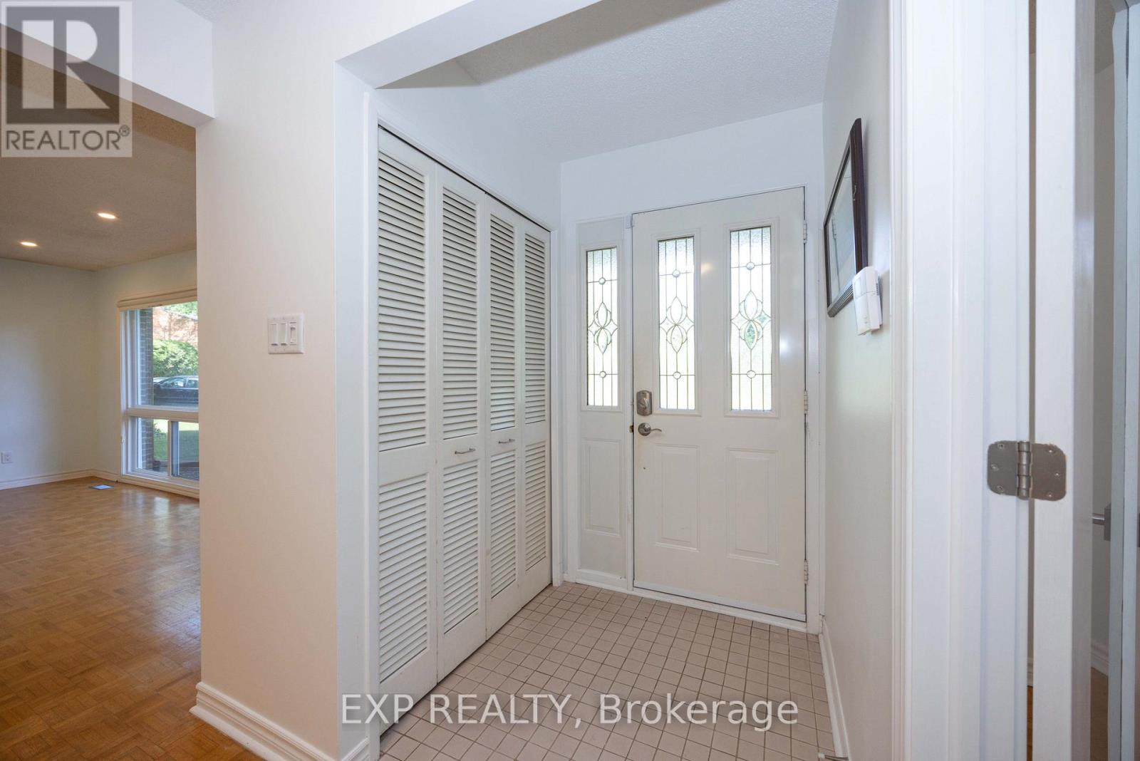 14 Carr Crescent, Ottawa, Ontario  K2K 1K4 - Photo 4 - X13649604