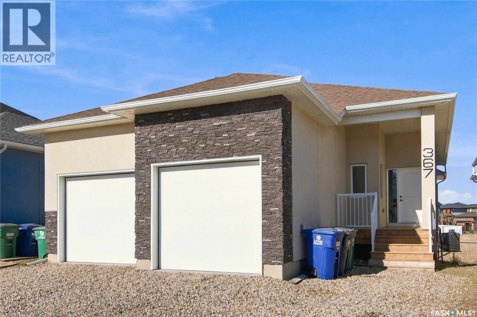 367 Leskiw Bend, Saskatoon, Saskatchewan  S7V 1R5 - Photo 2 - SK050628