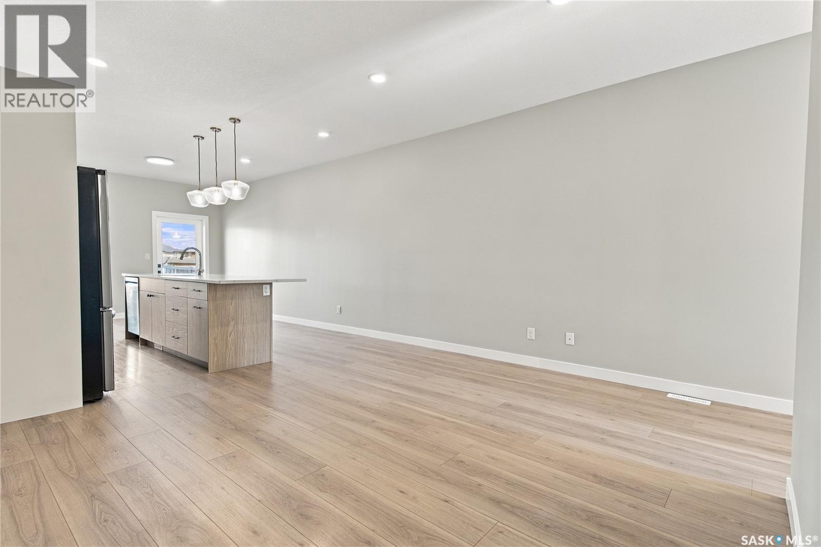 367 Leskiw Bend, Saskatoon, Saskatchewan  S7V 1R5 - Photo 7 - SK050628