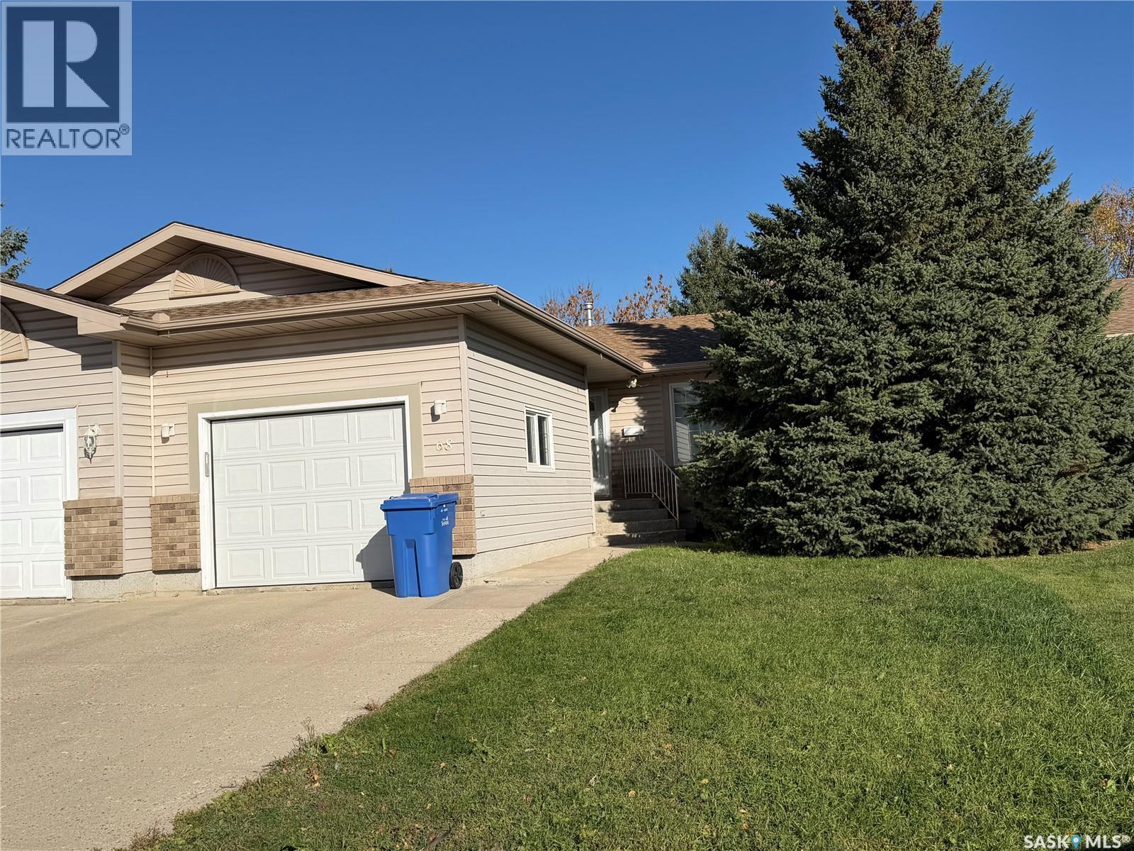 68 Fenson Crescent, Yorkton, Saskatchewan  S3N 3S5 - Photo 2 - SK050594