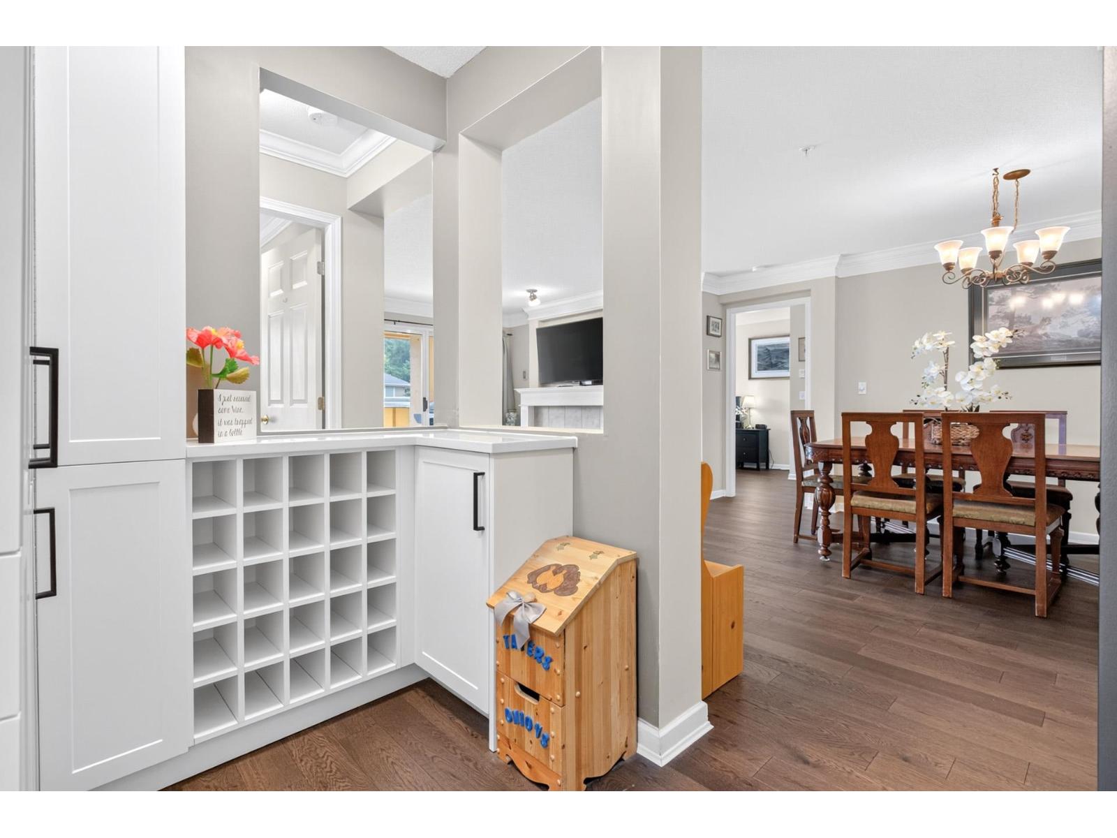 208 15155 22 Avenue, Surrey, British Columbia  V4A 9T4 - Photo 15 - R3173594