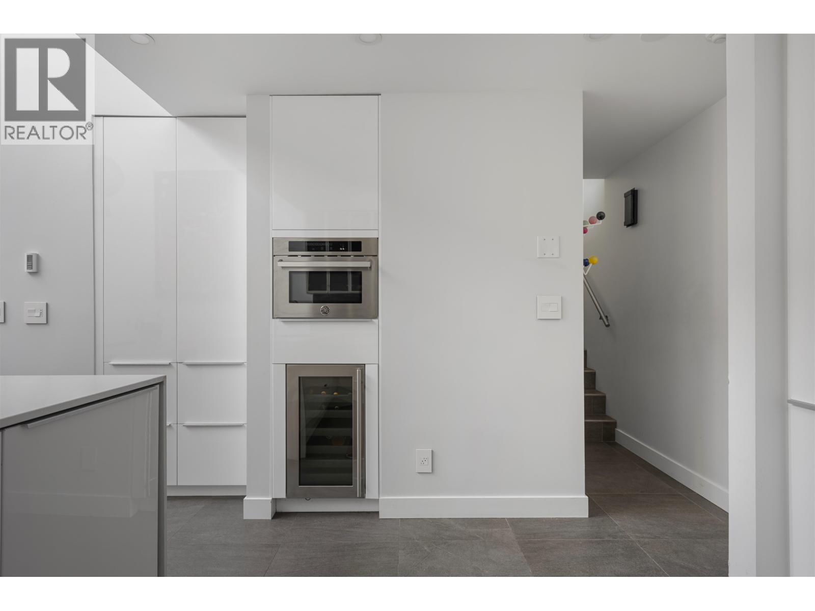 302 650 Moberly Road, Vancouver, British Columbia  V5Z 4J1 - Photo 14 - R3173630