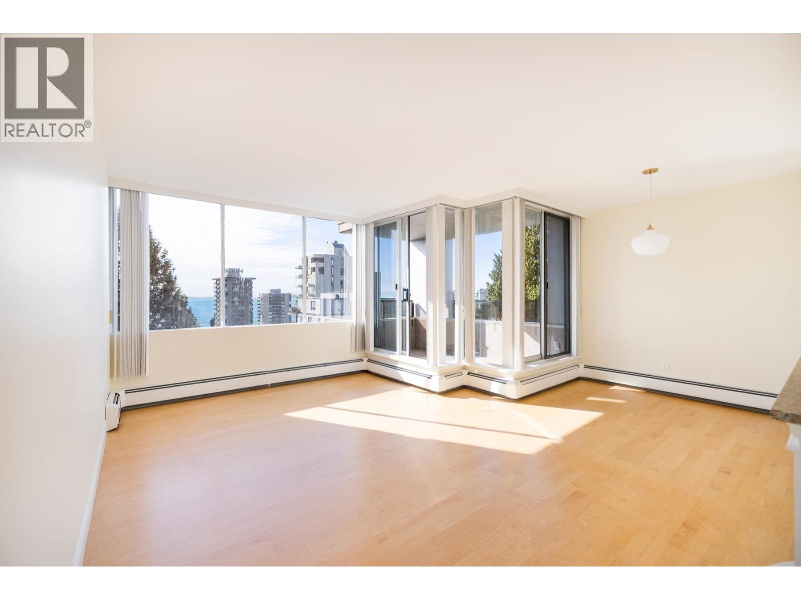 703 1737 Duchess Avenue, West Vancouver, British Columbia  V7V 1P8 - Photo 6 - R3173639