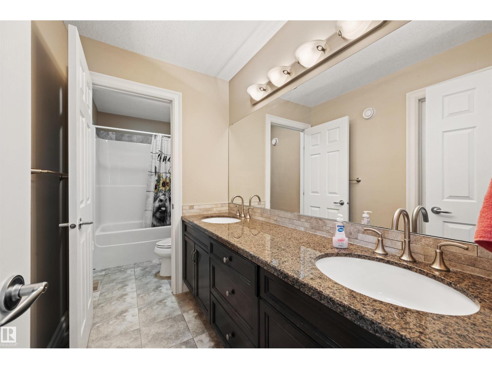 2422 Warry Pl Sw, Edmonton, Alberta  T6W 0P1 - Photo 37 - E4511283