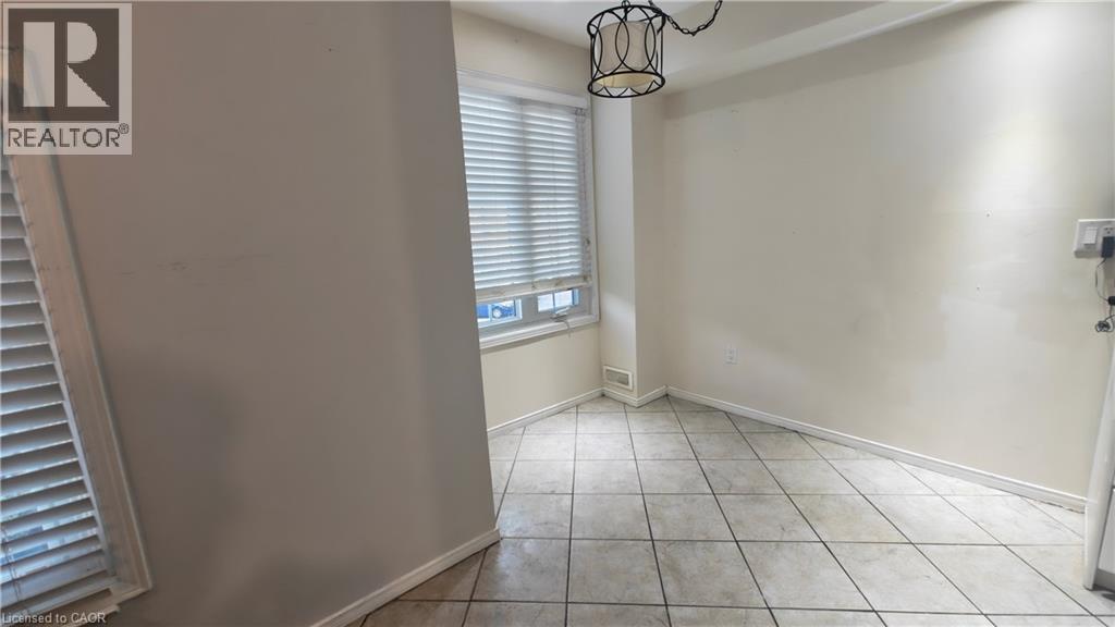 2110 Cleaver Avenue Unit# 215, Burlington, Ontario  L7M 3Z3 - Photo 13 - 40869256