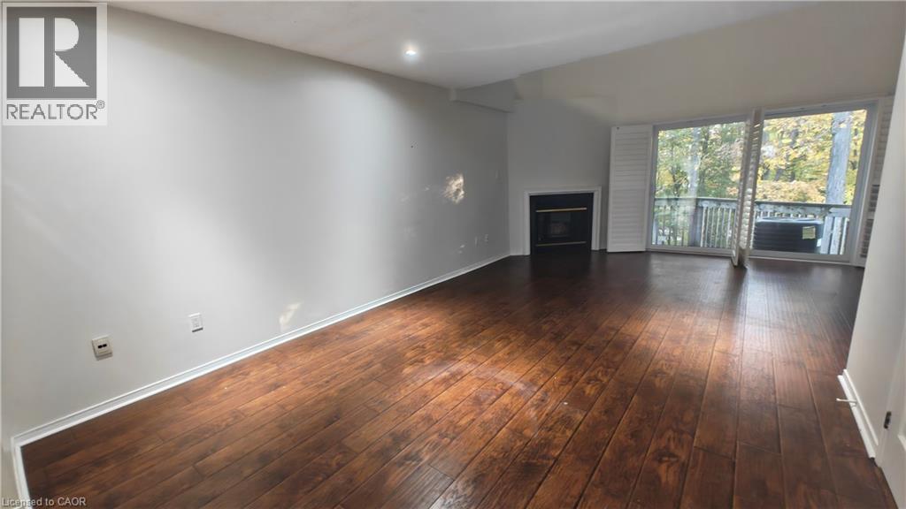 2110 Cleaver Avenue Unit# 215, Burlington, Ontario  L7M 3Z3 - Photo 3 - 40869256