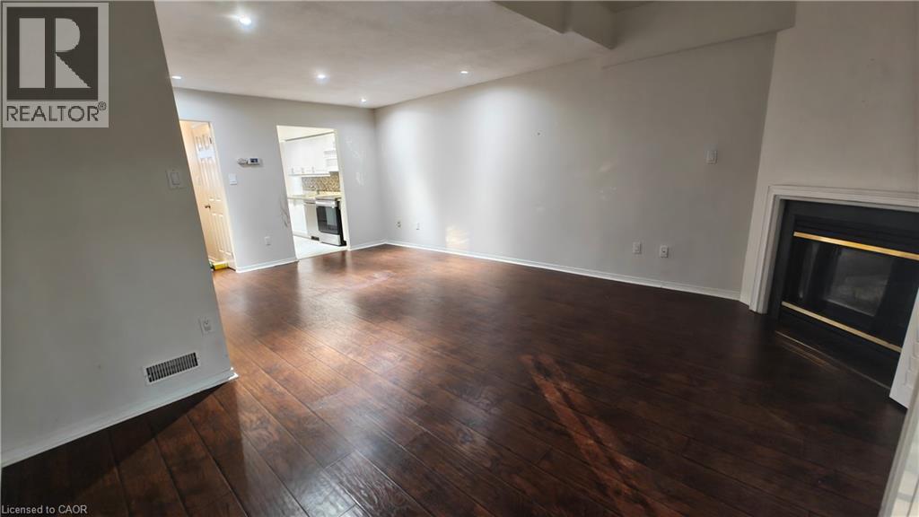 2110 Cleaver Avenue Unit# 215, Burlington, Ontario  L7M 3Z3 - Photo 8 - 40869256