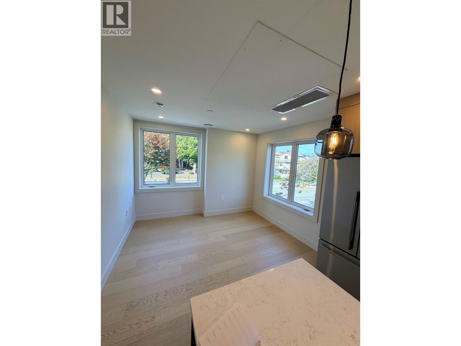 1402 E 18th Avenue, Vancouver, British Columbia  V5N 0K4 - Photo 4 - R3173562