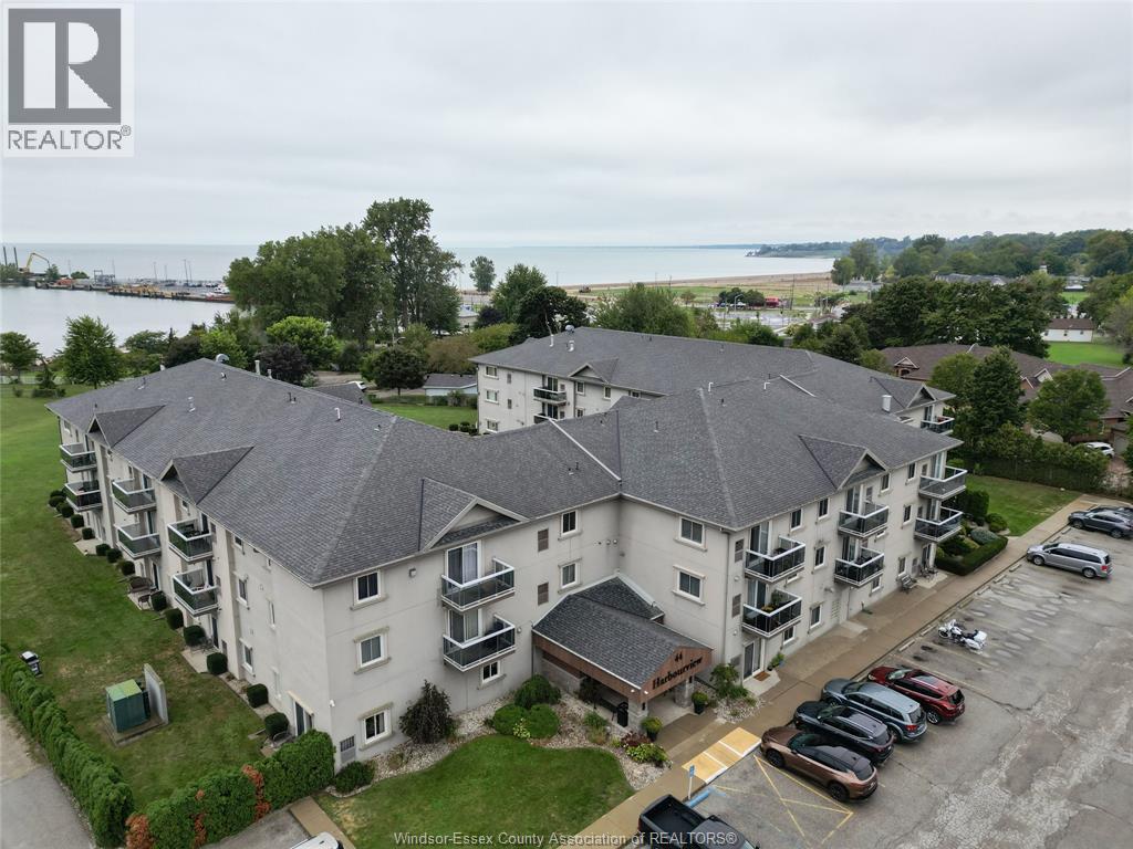 44 Robson Road Unit# 103, Leamington, Ontario  N8H 5E4 - Photo 2 - 26022901