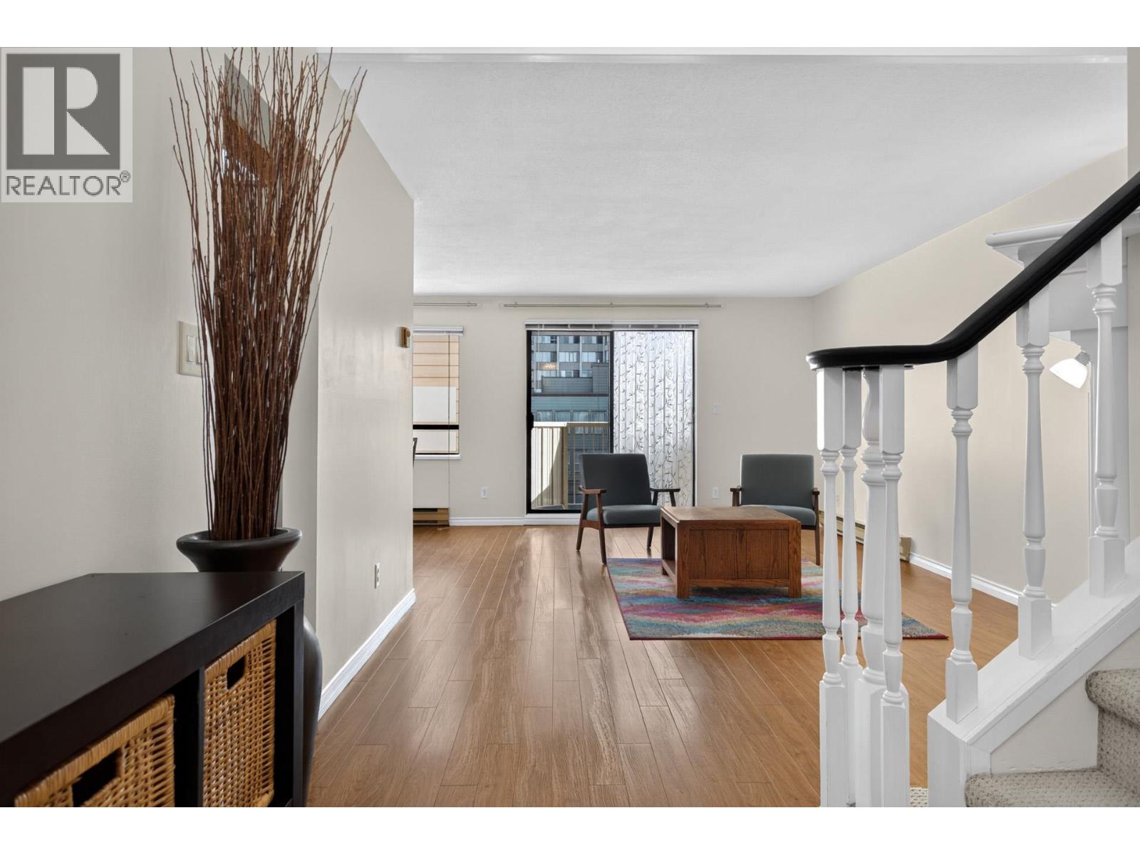 408 777 Eighth Street, New Westminster, British Columbia  V3M 3S7 - Photo 3 - R3173474