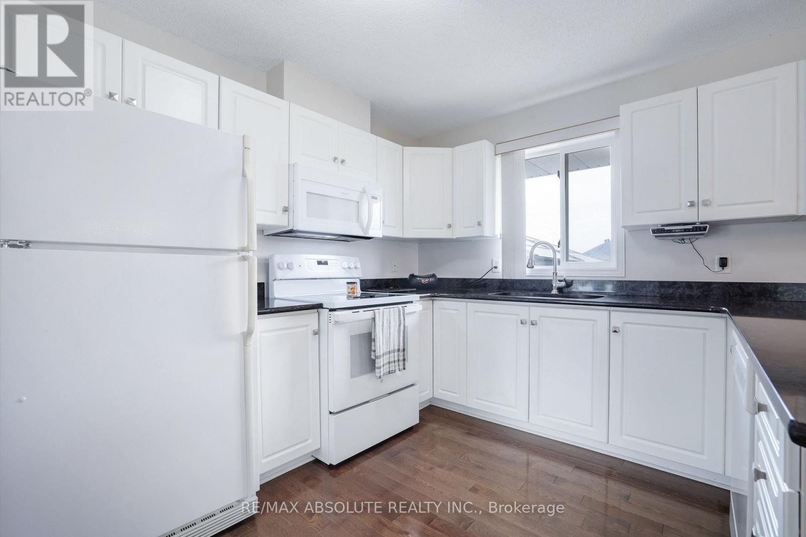 14 Riley Crescent, Mcnab/braeside, Ontario  K7S 3G8 - Photo 13 - X13874542
