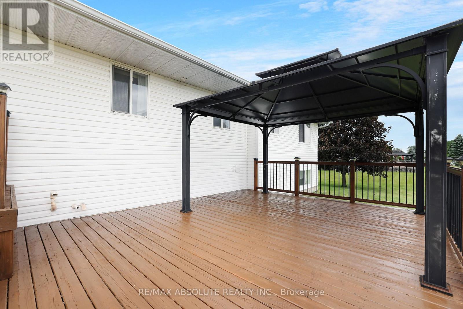 14 Riley Crescent, Mcnab/braeside, Ontario  K7S 3G8 - Photo 45 - X13874542