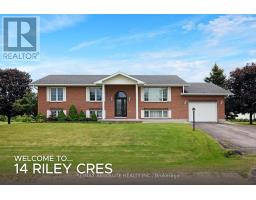 14 RILEY CRESCENT, McNab/Braeside, Ontario