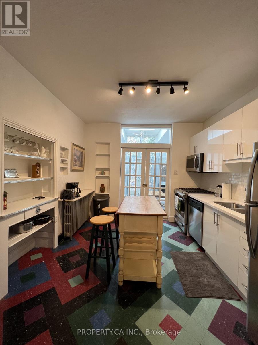 29 Lippincott Street, Toronto (Kensington-Chinatown), Ontario  M5T 2R6 - Photo 5 - C13874532