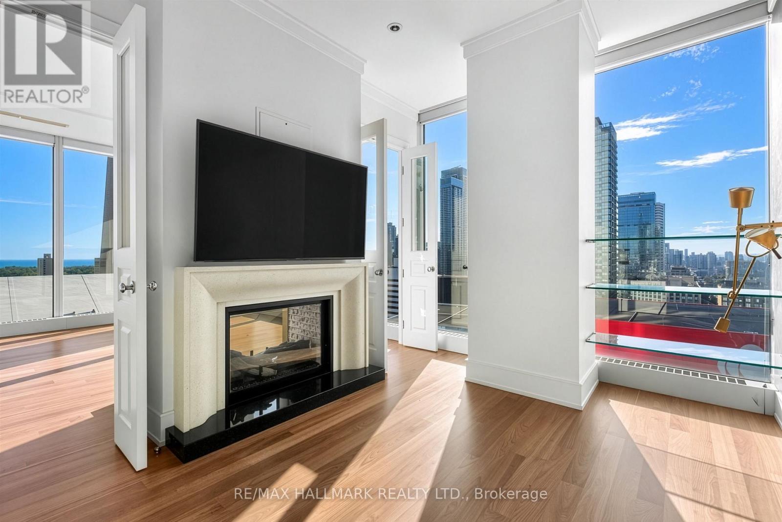 2306 - 183 Wellington Street W, Toronto, Ontario  M5V 0A1 - Photo 26 - C13874552