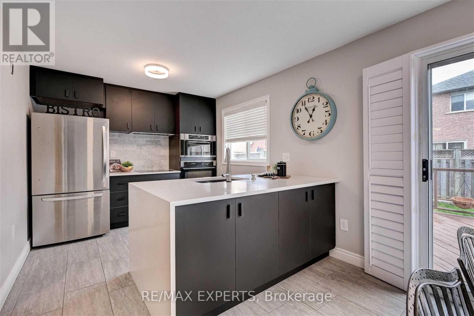 11 Bologna Road, Vaughan, Ontario  L4H 2B1 - Photo 6 - N13874538