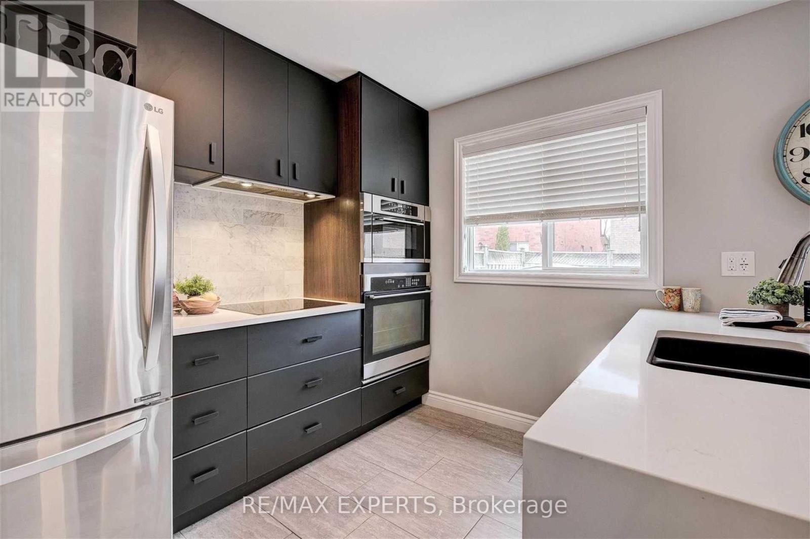 11 Bologna Road, Vaughan, Ontario  L4H 2B1 - Photo 7 - N13874538