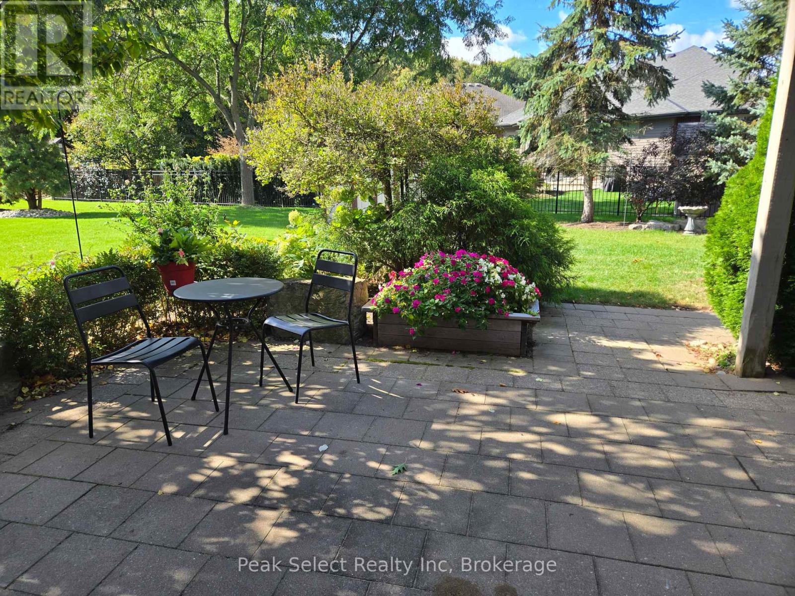 88 Saxonville Court, Strathroy-Caradoc, Ontario  N7G 4M1 - Photo 26 - X13874554