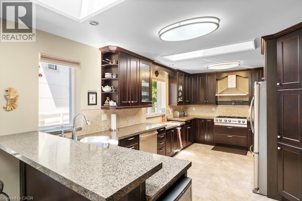 583 Stephens Crescent, Oakville, Ontario  L6K 1Y2 - Photo 11 - 40869919