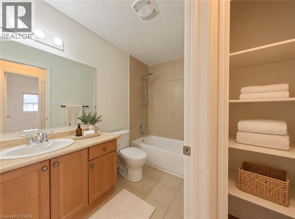 250 Parkvale Drive, Kitchener, Ontario  N2R 1Y8 - Photo 26 - 40869230