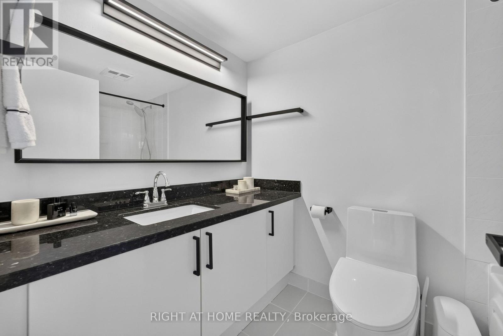 612 - 250 Manitoba Street, Toronto, Ontario  M8Y 4G8 - Photo 18 - W13874520