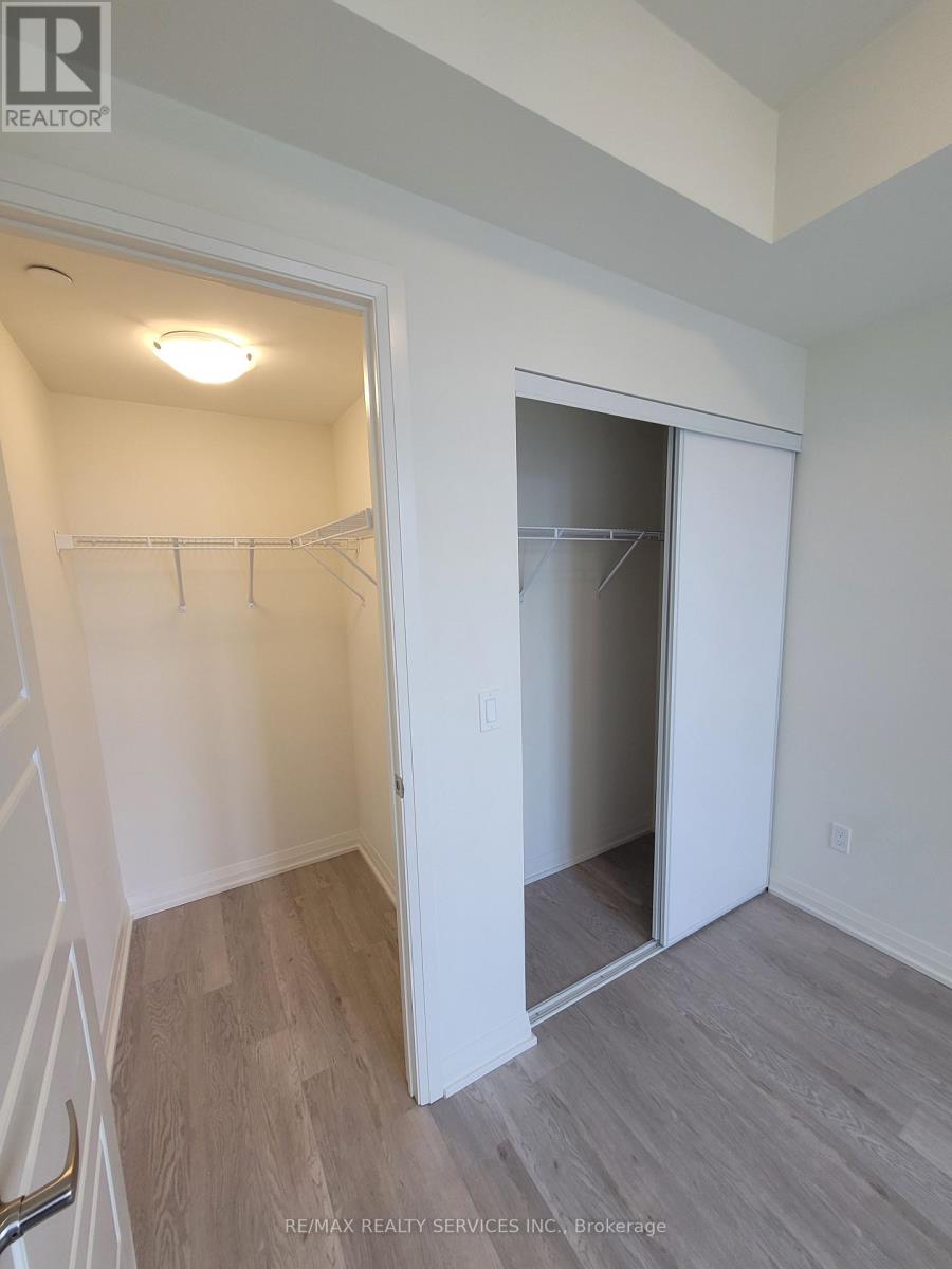 212 - 3006 William Cutmore Boulevard, Oakville, Ontario  L6H 8A4 - Photo 10 - W13874530