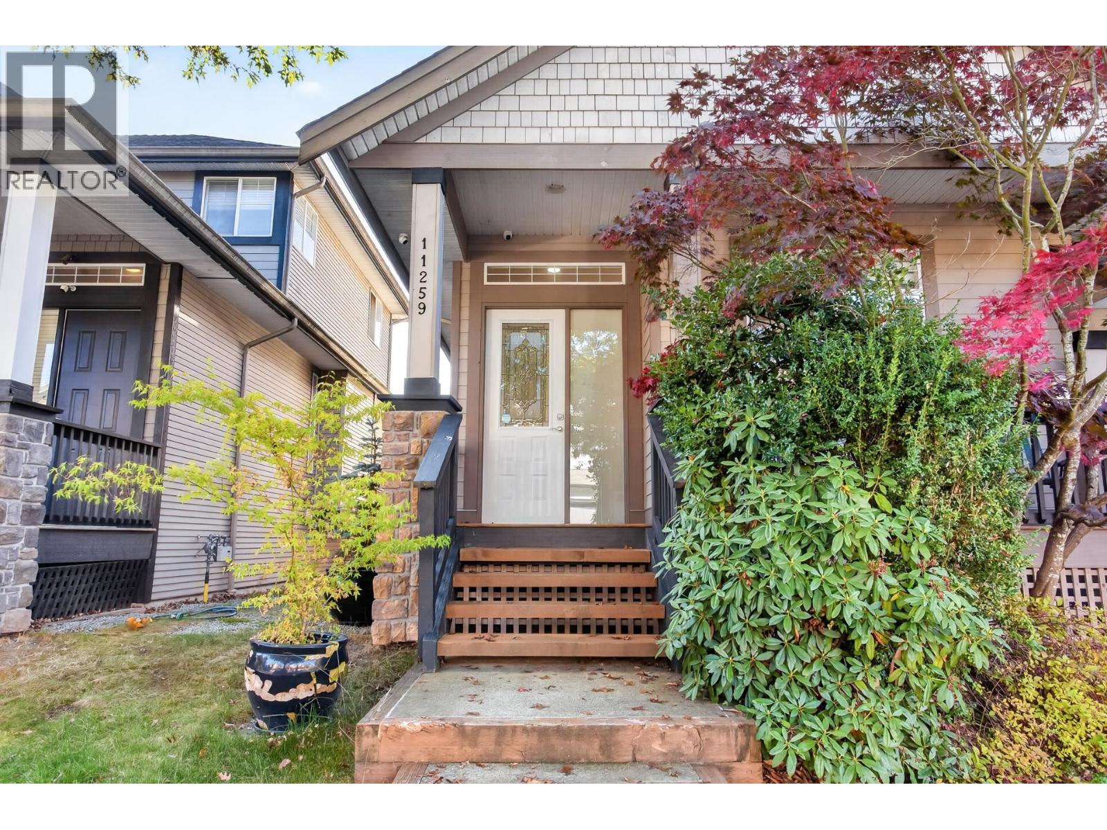 11259 Blaney Crescent, Pitt Meadows, British Columbia  V3Y 2W2 - Photo 3 - R3173521