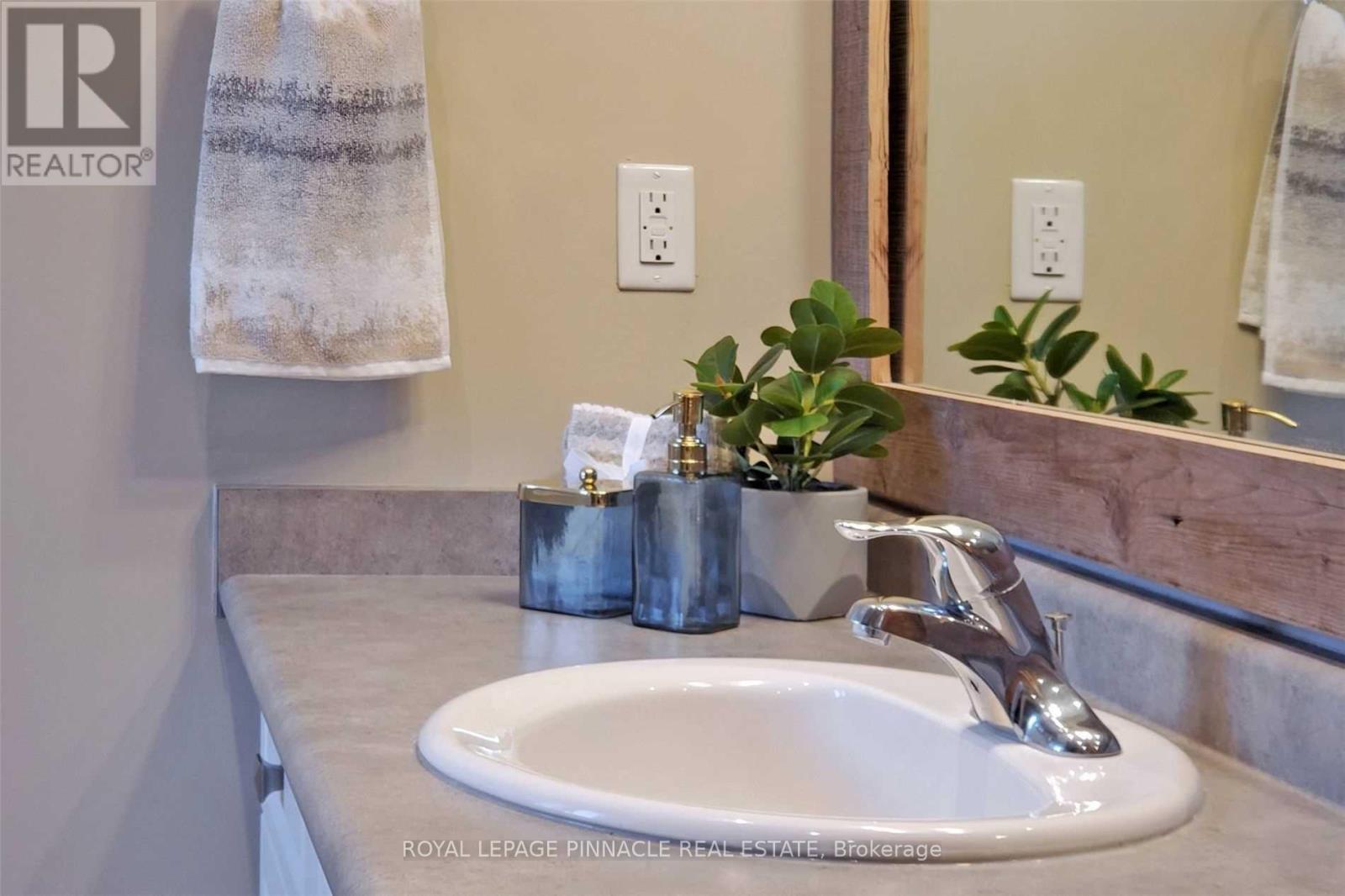 19 Basswood Road, Norfolk, Ontario  N3Y 1H3 - Photo 6 - X13874510