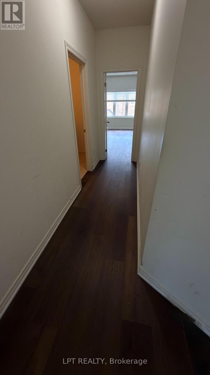35 Humberstone Crescent, Brampton, Ontario  L7A 4C2 - Photo 7 - W13724896