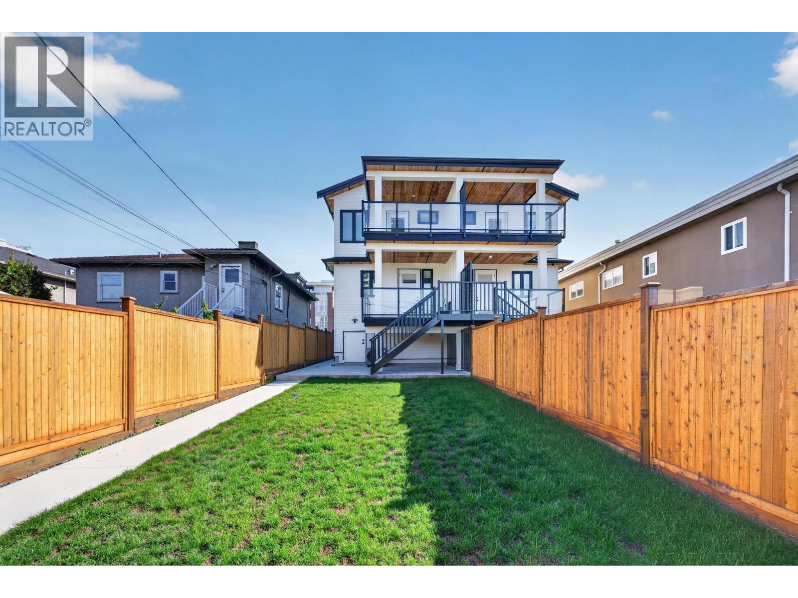 2 7361 Fraser Street, Vancouver, British Columbia  V5X 3W1 - Photo 4 - R3170106