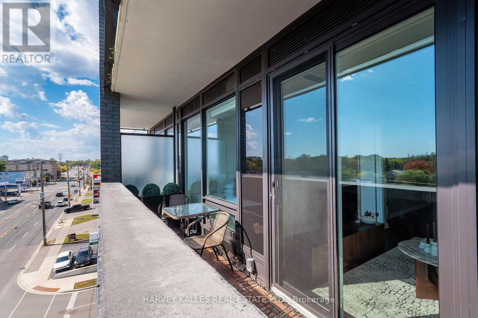 412 - 4208 Dundas Street W, Toronto, Ontario  M8X 0B1 - Photo 11 - W13812046