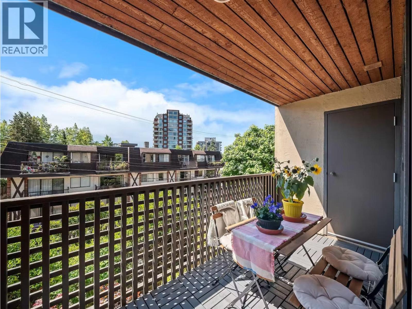210 141 W 13th Street, North Vancouver, British Columbia  V7M 1N5 - Photo 25 - R3173628