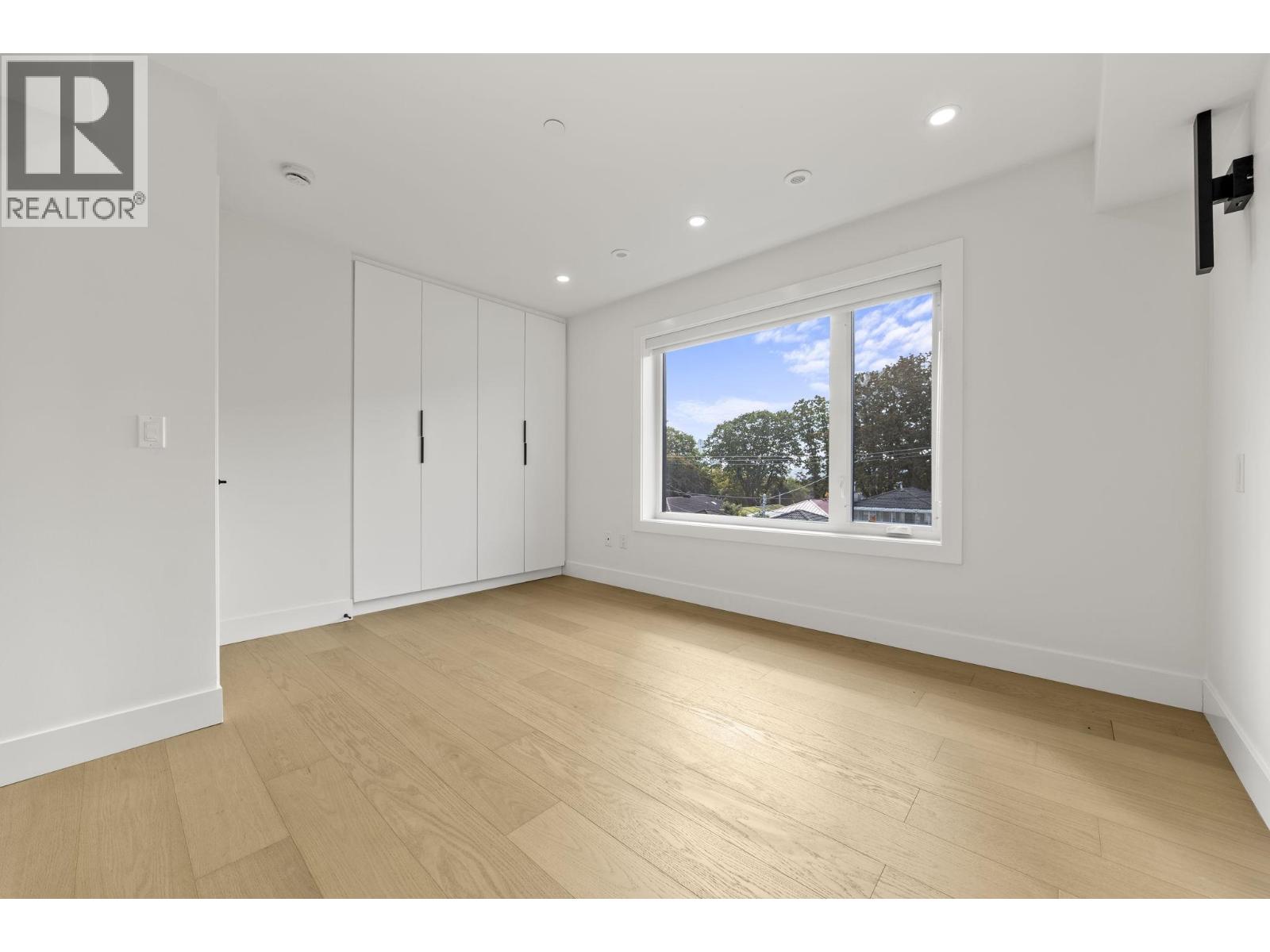 2 3576 E Pender Street, Vancouver, British Columbia  V5K 2E3 - Photo 15 - R3173650