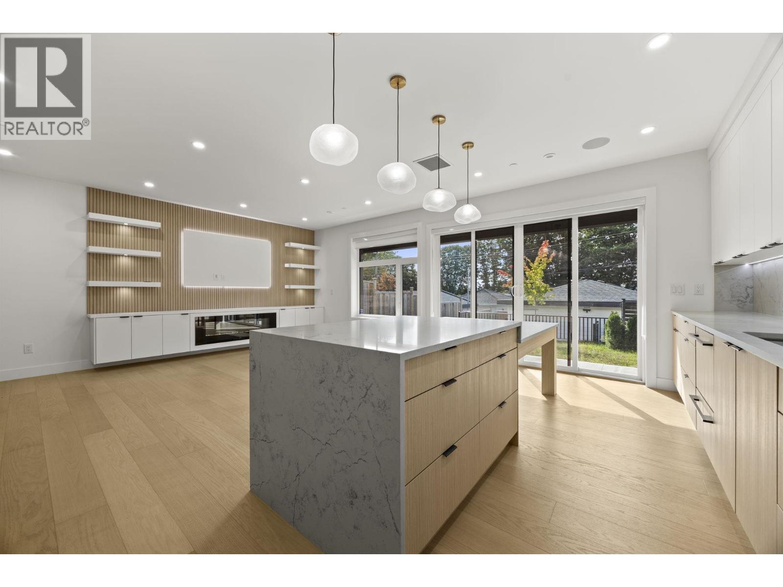 2 3576 E Pender Street, Vancouver, British Columbia  V5K 2E3 - Photo 25 - R3173650