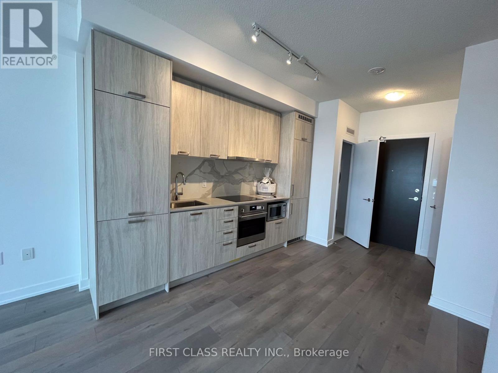 2012 - 38 Honeycrisp Crescent, Vaughan (Vaughan Corporate Centre), Ontario  L4K 0M8 - Photo 5 - N13874558