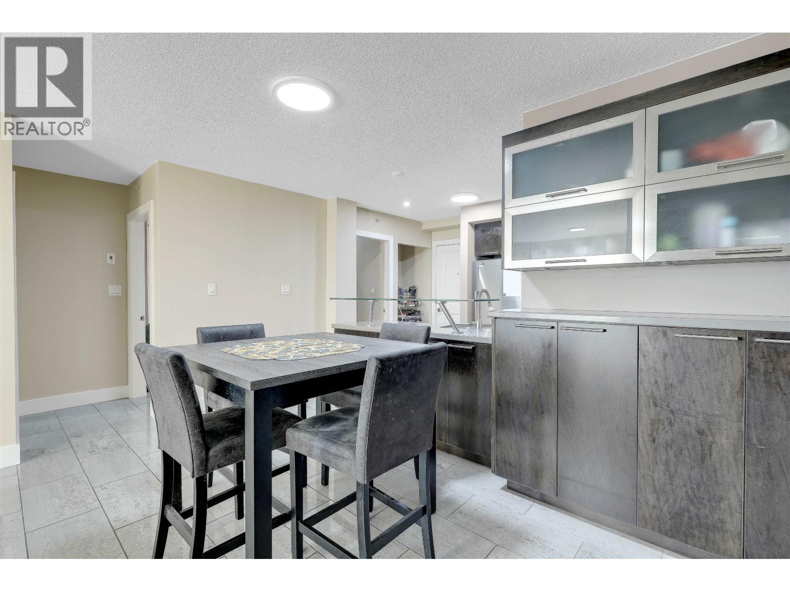 206 3811 Hastings Street, Burnaby, British Columbia  V5C 6V2 - Photo 14 - R3173023