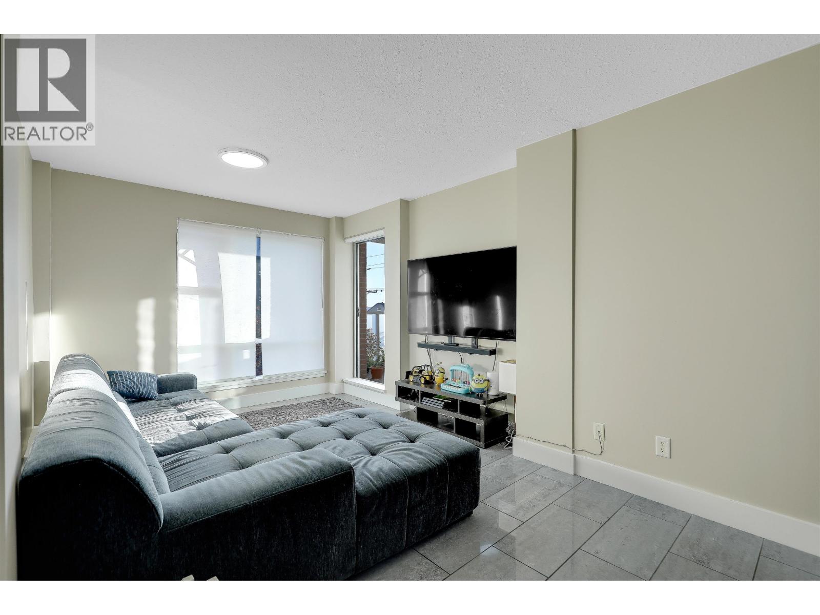 206 3811 Hastings Street, Burnaby, British Columbia  V5C 6V2 - Photo 16 - R3173023