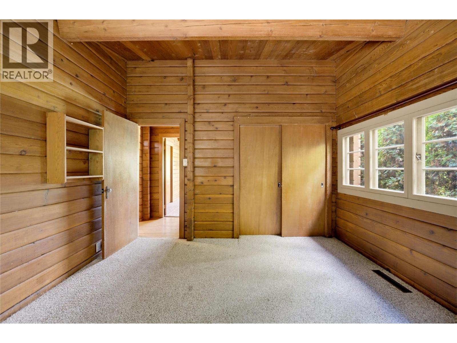 1260 16 Street NE, Salmon Arm, British Columbia  V1E 2V1 - Photo 27 - 10396903