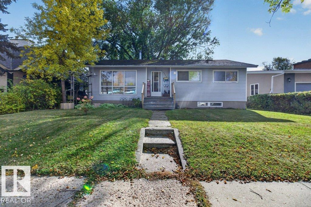 3829 110 AV NW